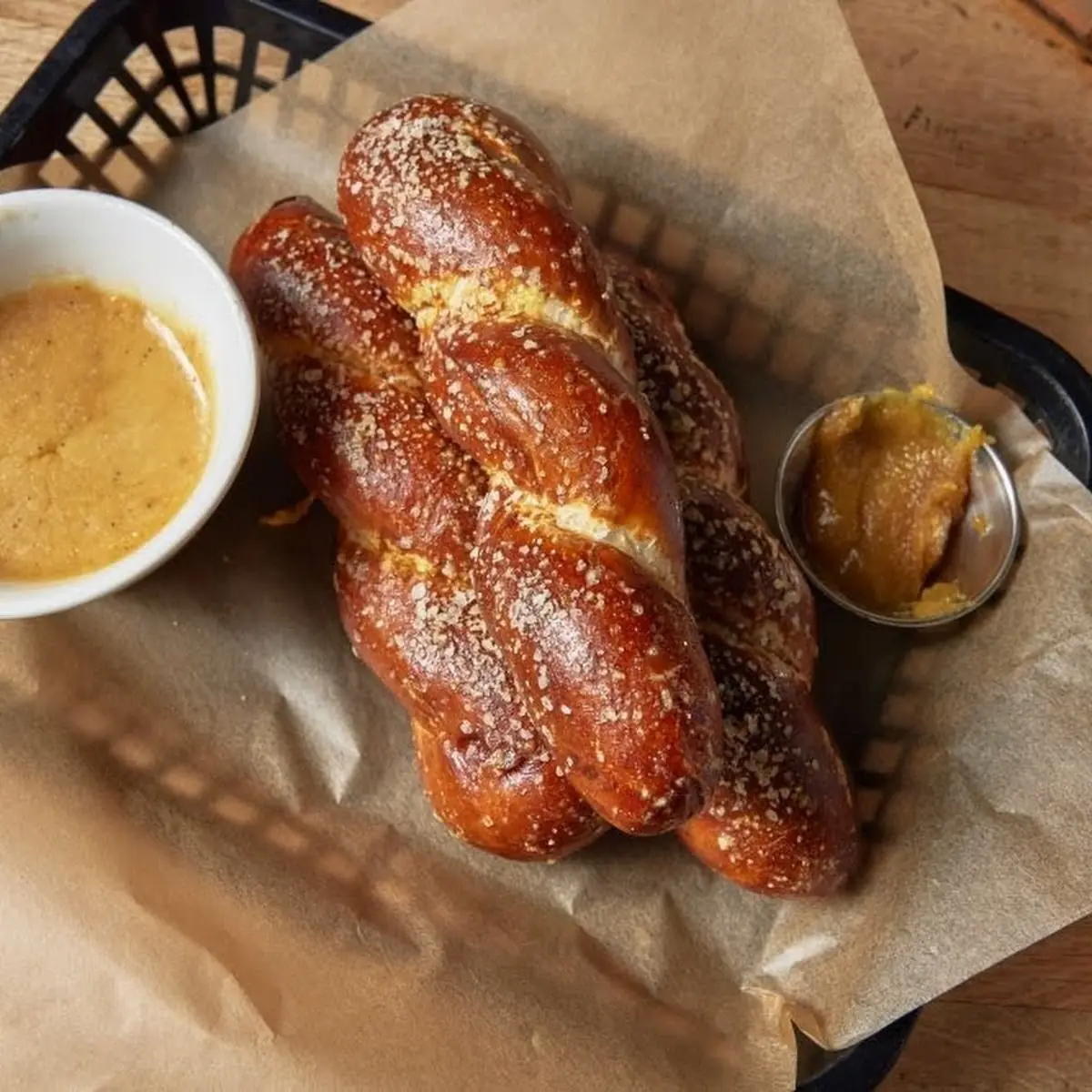 Soft Pretzels & Beer Cheese