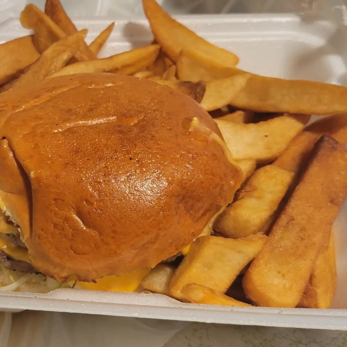 Caverns Burger