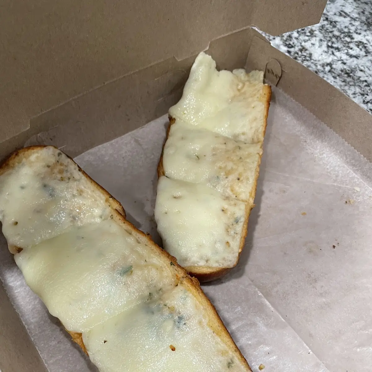Garlic Bread w Cheese
