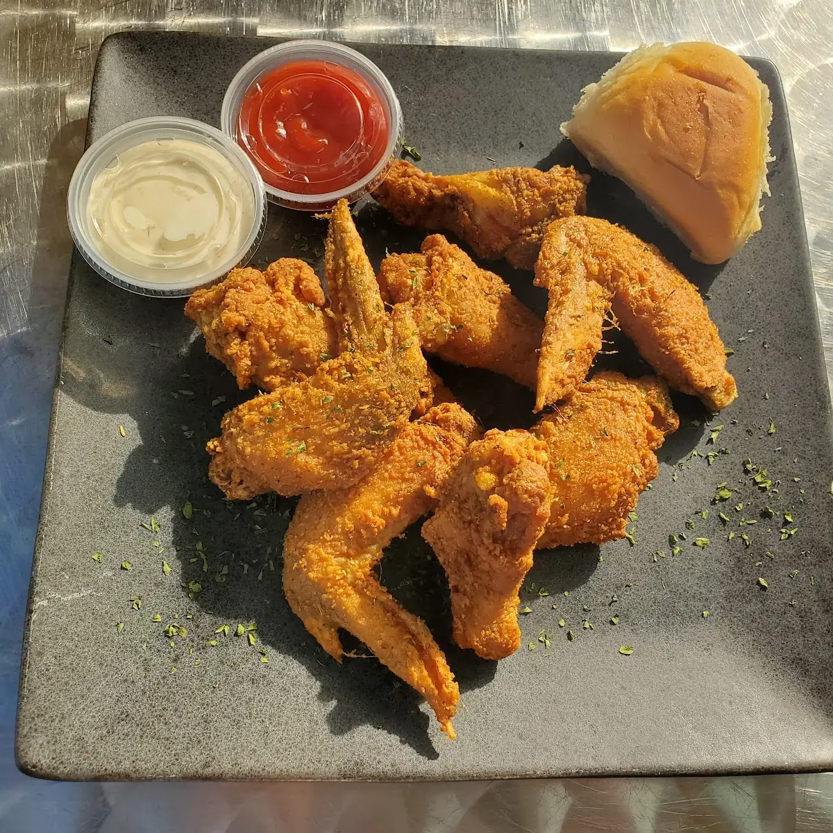 Classic Chicken Wings 5