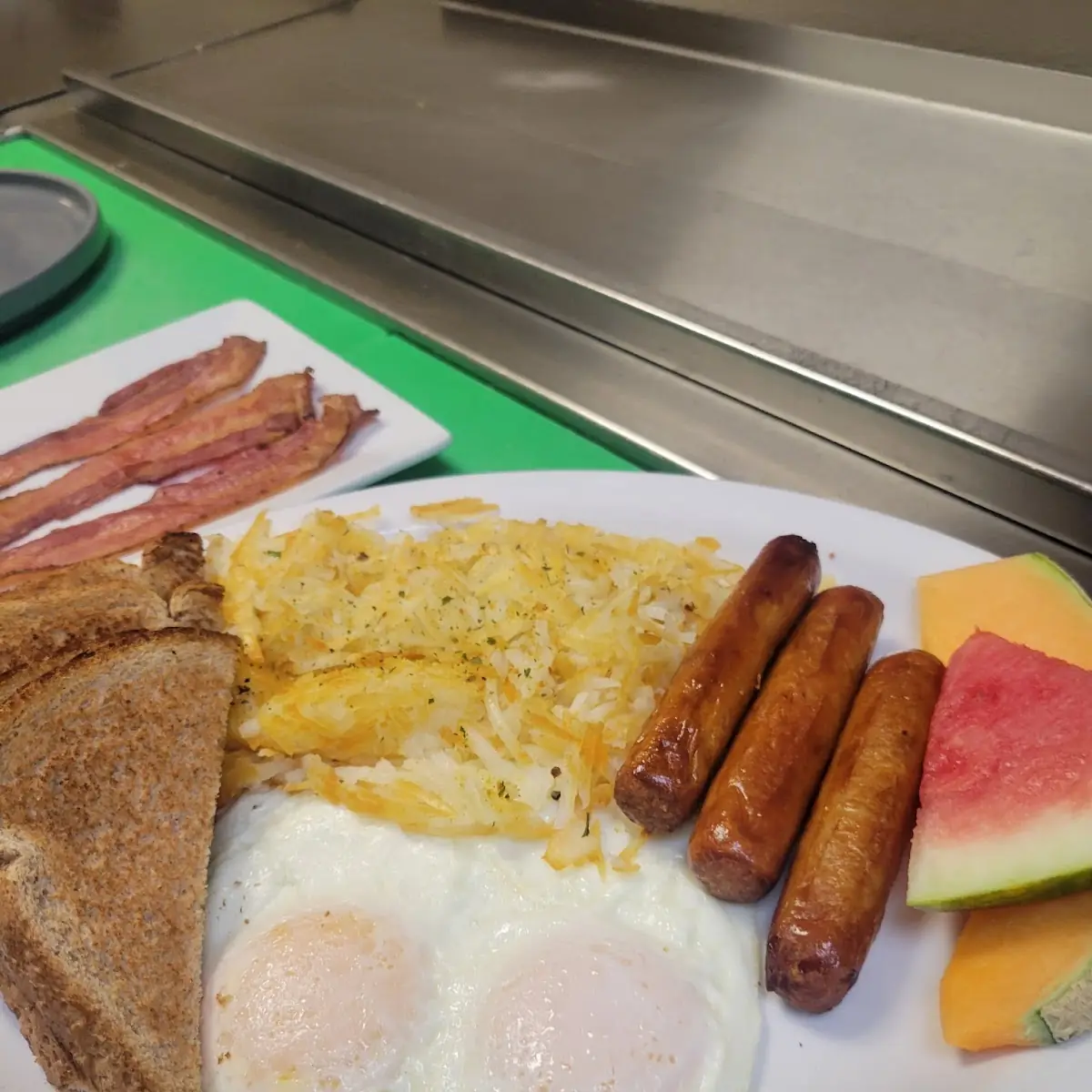Highlights, Harbour Grill
