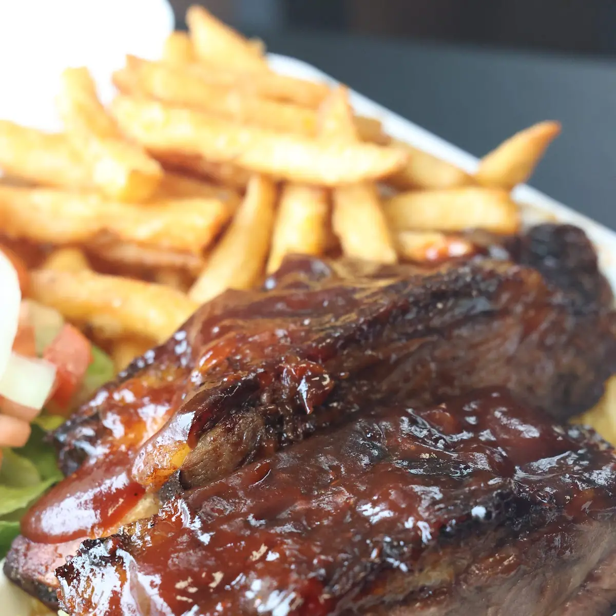 Highlights, Smokies Burgers
