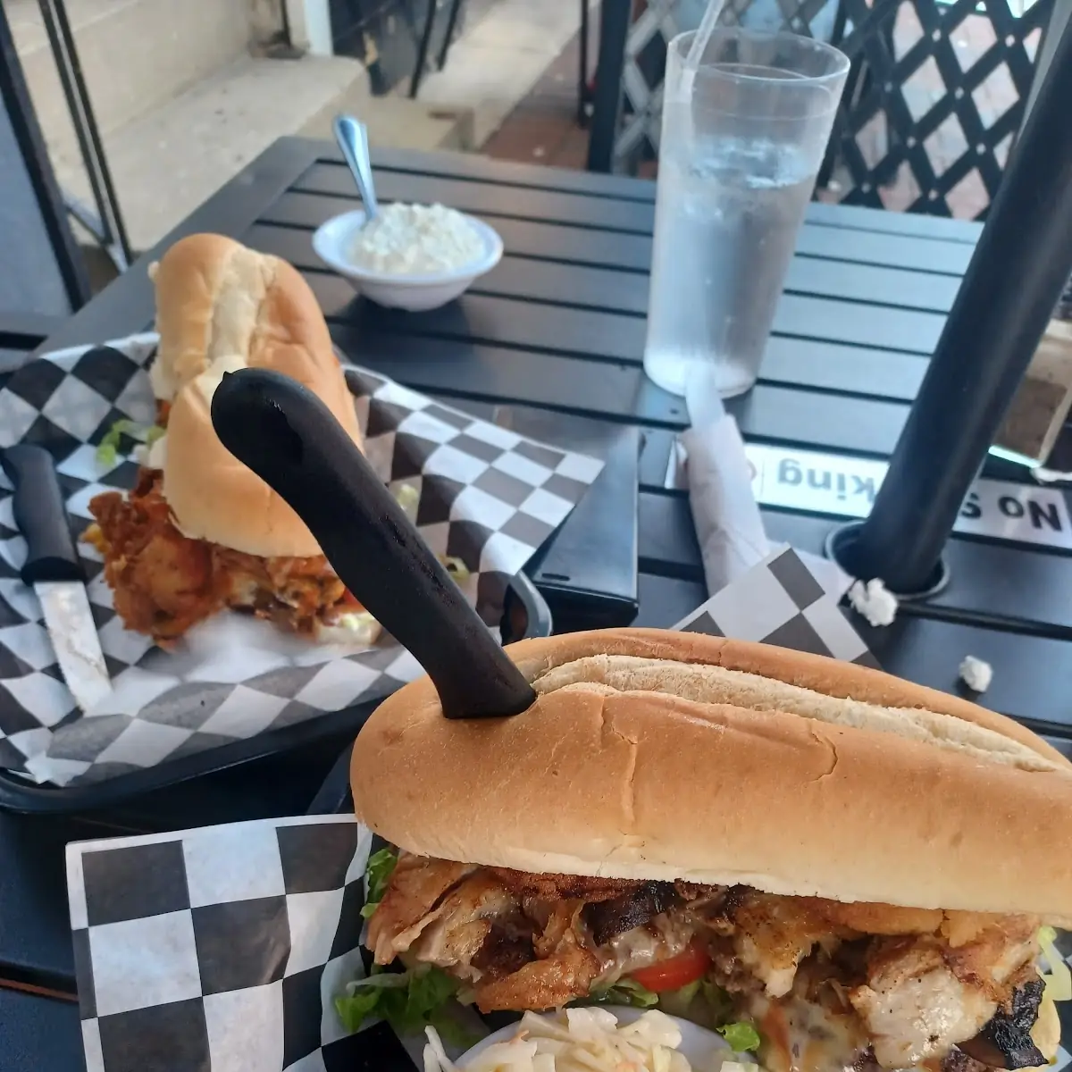 The Pulled Pork Slaw Burger