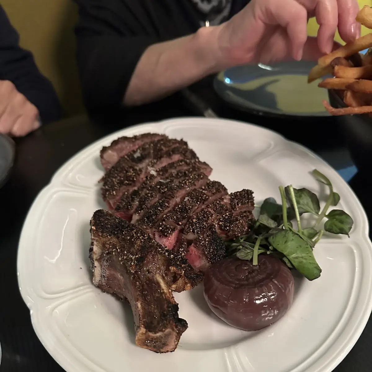Dry Aged Bone - In Rib Eye 2002