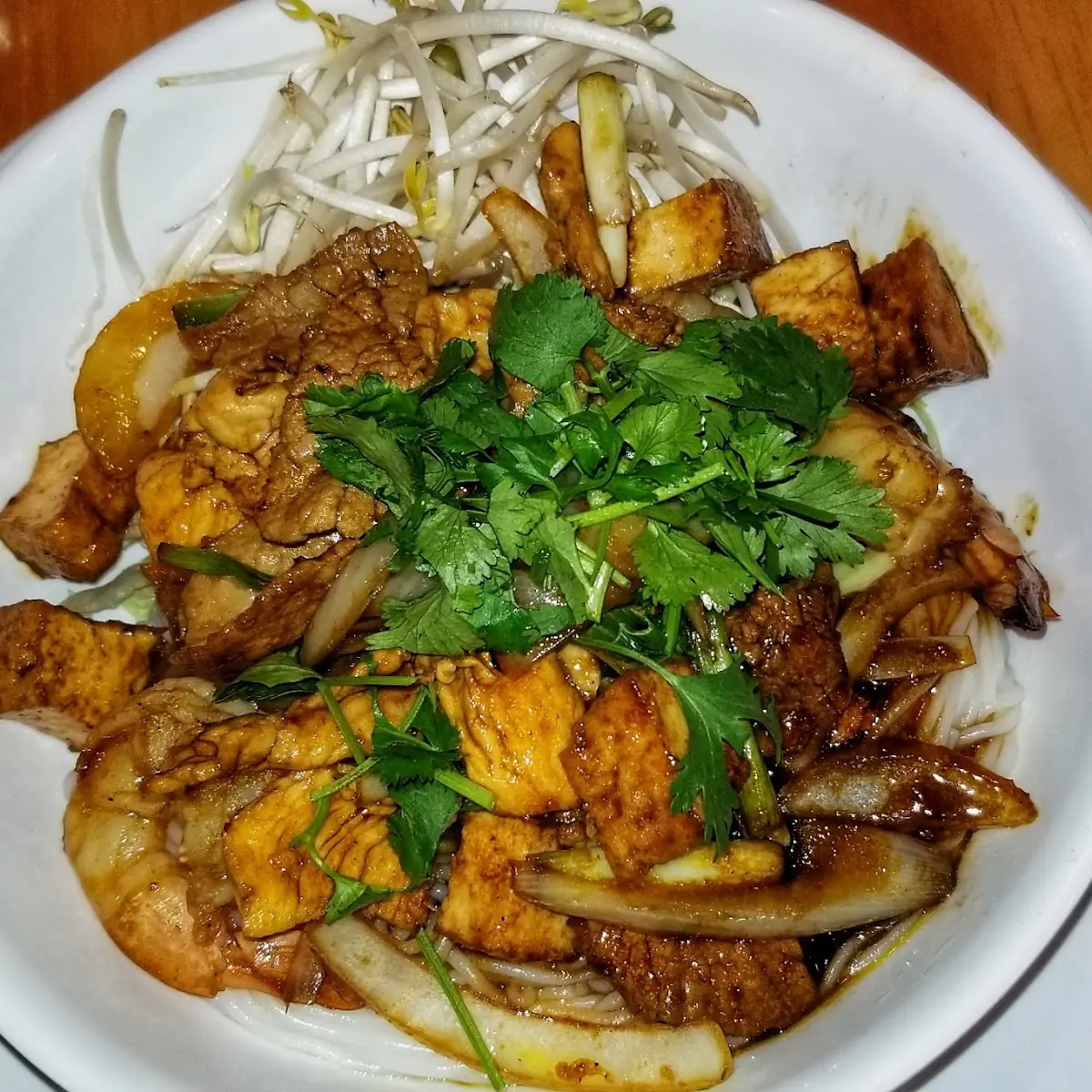 Drunken Noodles with Deep Fried Fish Fillet Asia Popular