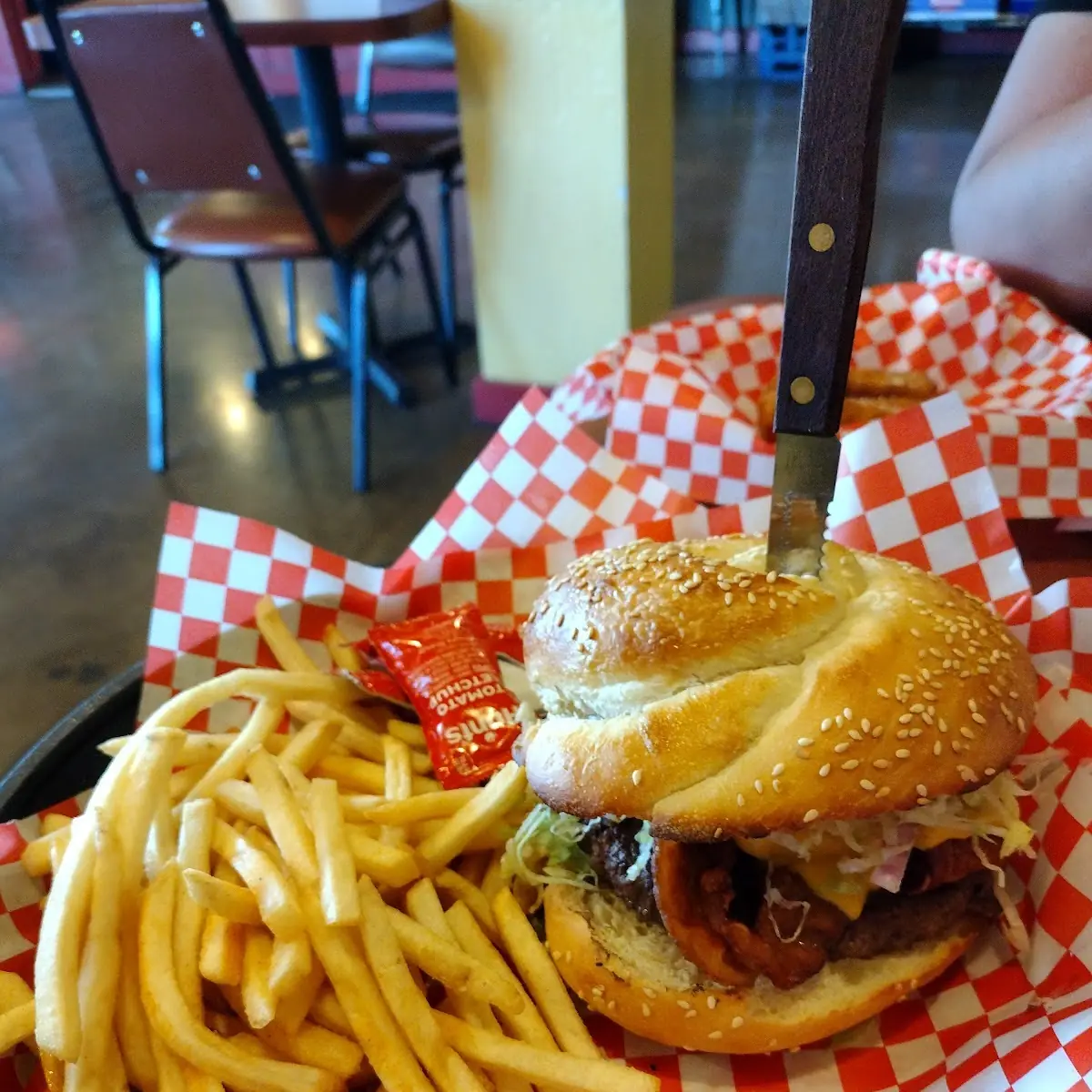 Bacon Cheeseburger