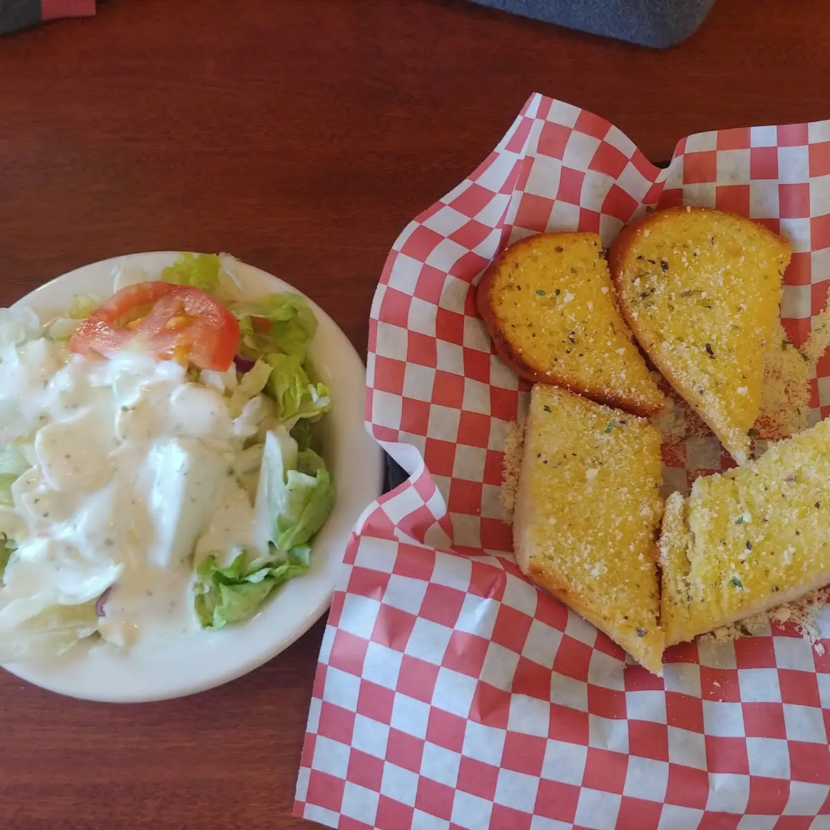 Side Salad and Garlic Bread