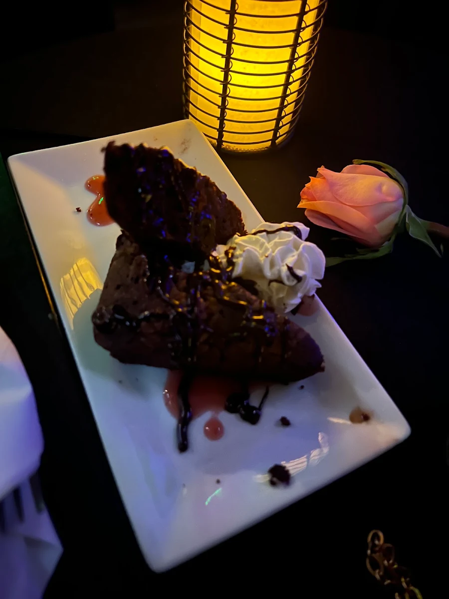 Fudge Brownie Sundae