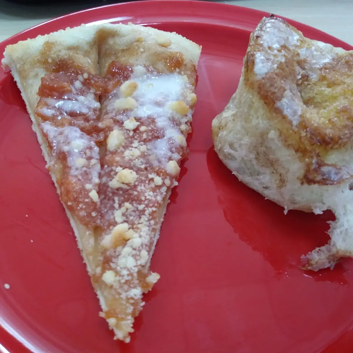 Bavarian Dessert Pizza