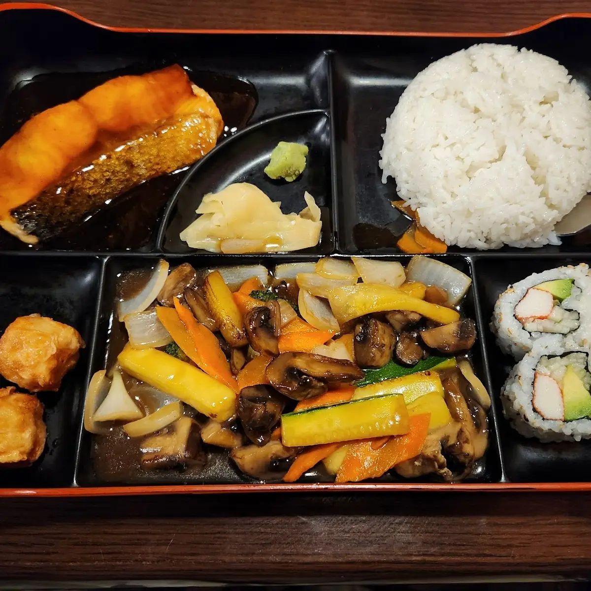 Salmon Teriyaki Bento Box Lunch