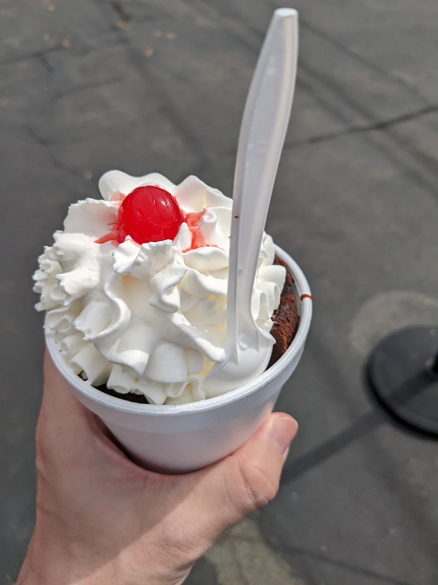 Chocolate Brownie Sundae