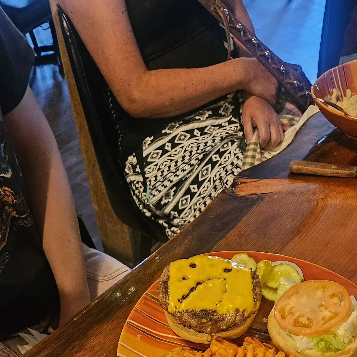 Cheeseburger Deluxe