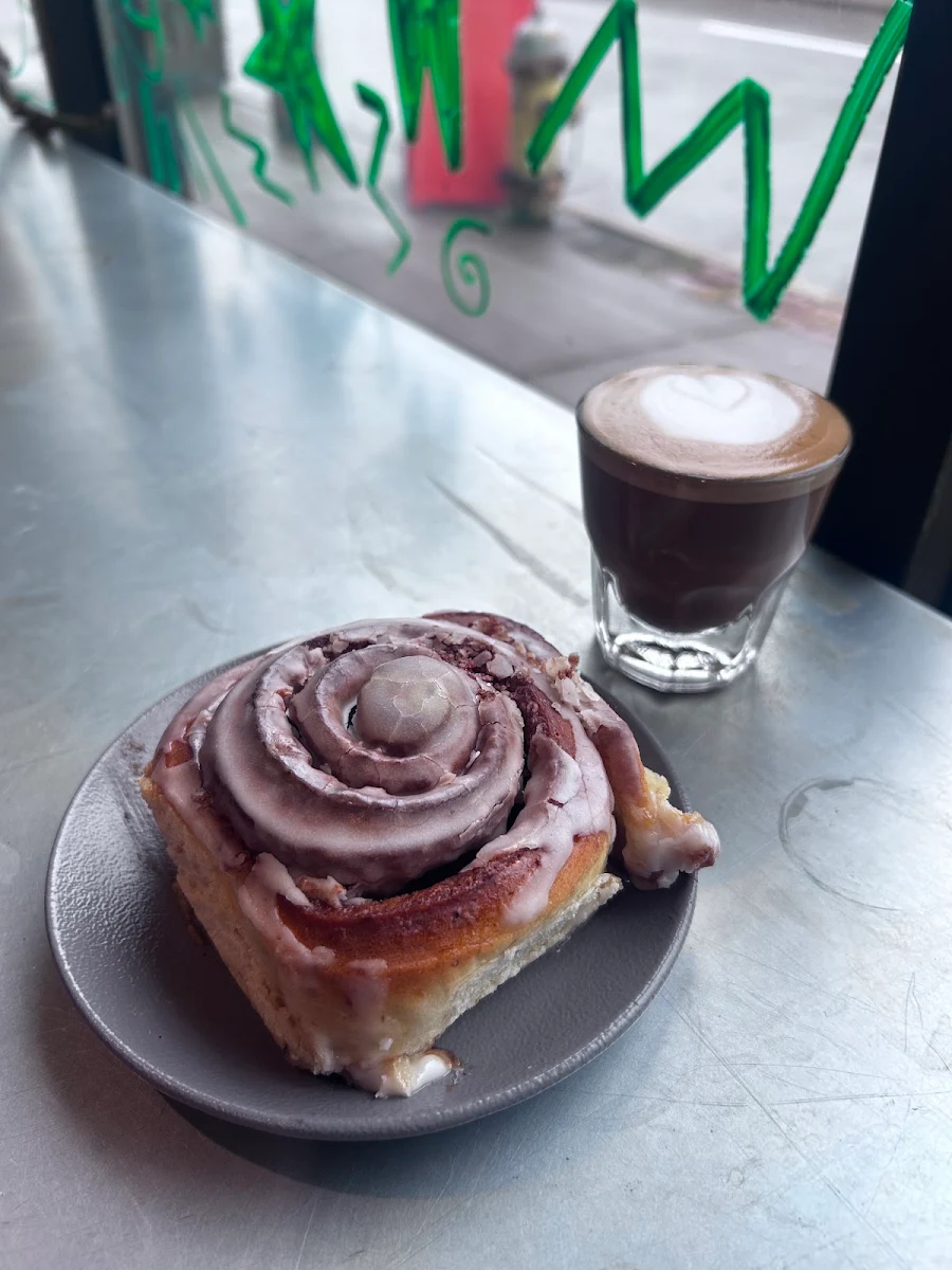 Cinnamon Roll