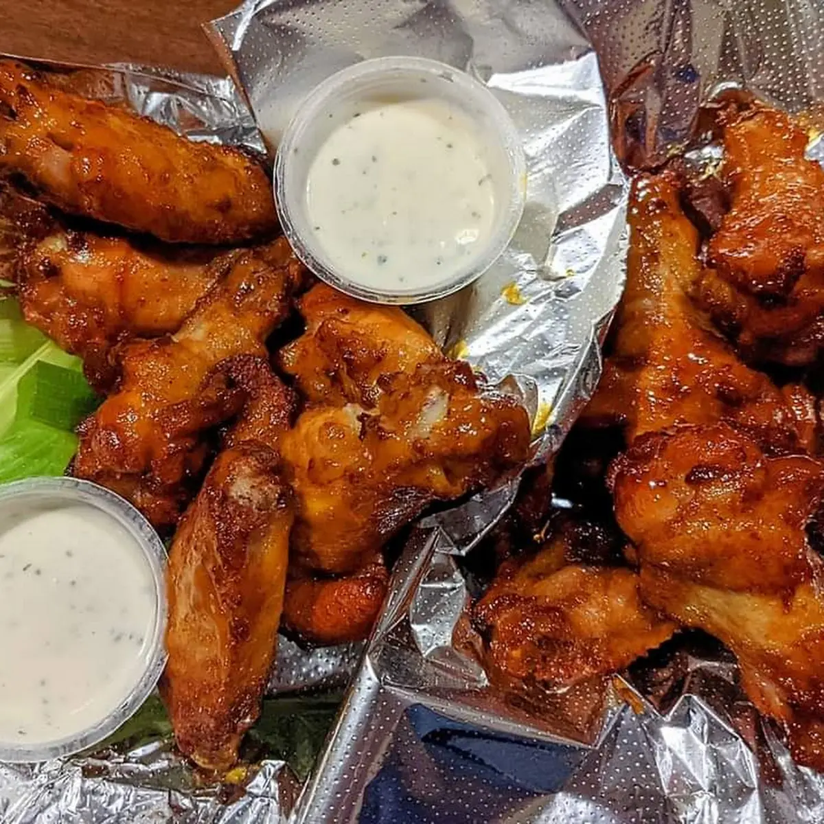 Chicken Wings with Celery and Ranch