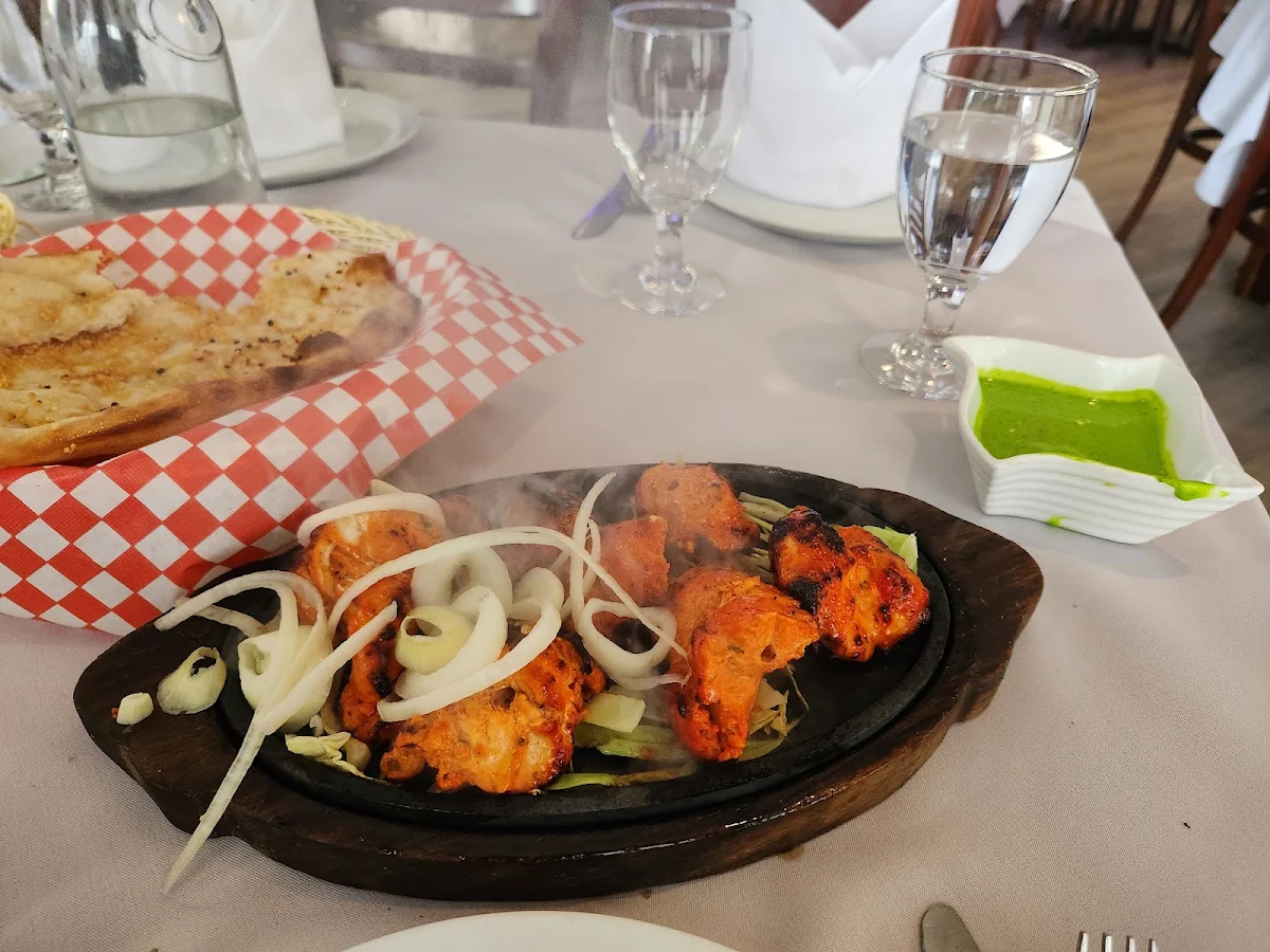 Chicken Tikka, Bombay Touch Promenade