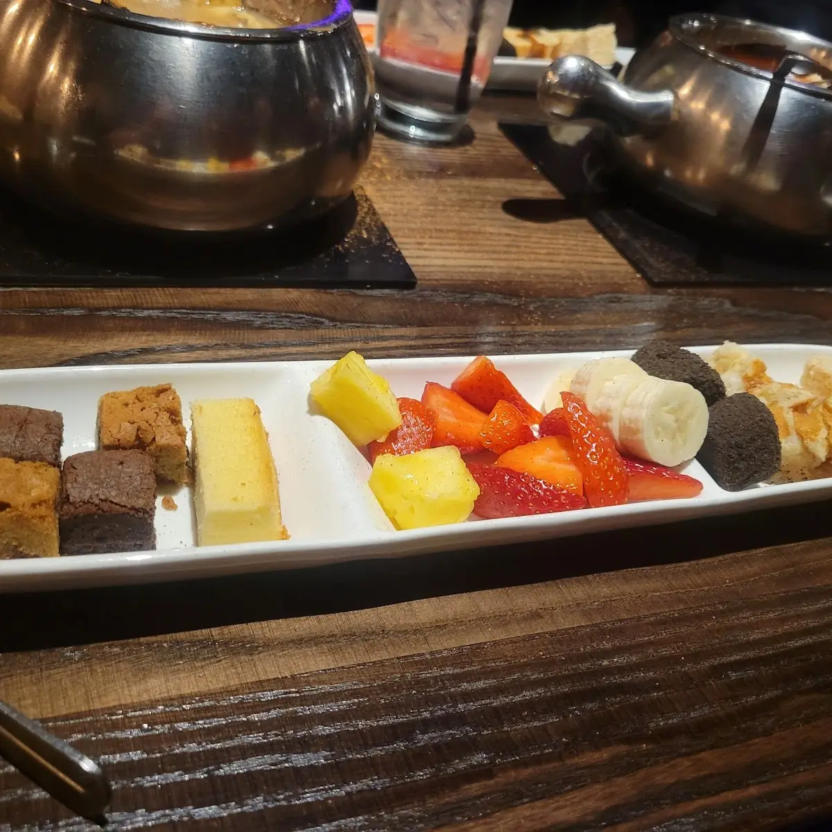 Sparkling Chocolate Fondue