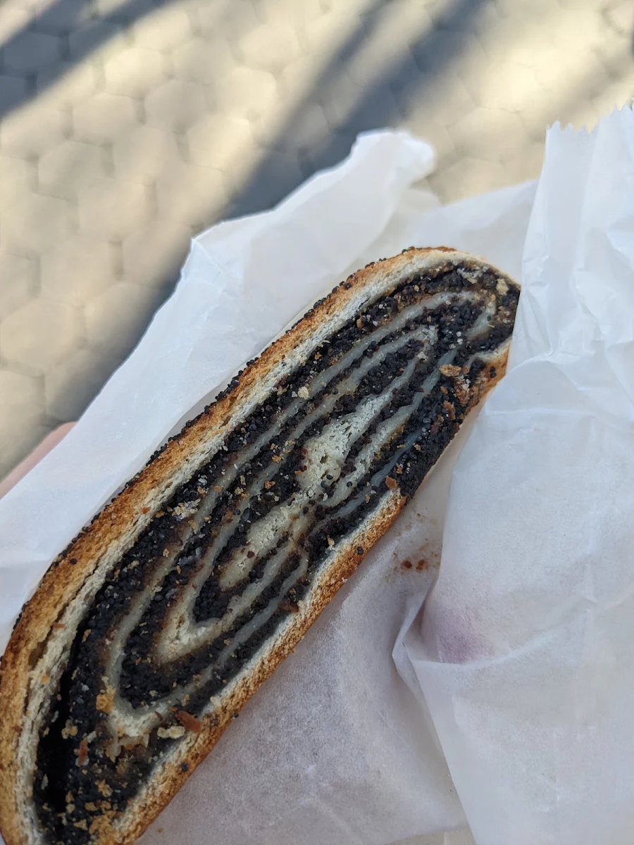 Poppy Seed or Cheese Strudel