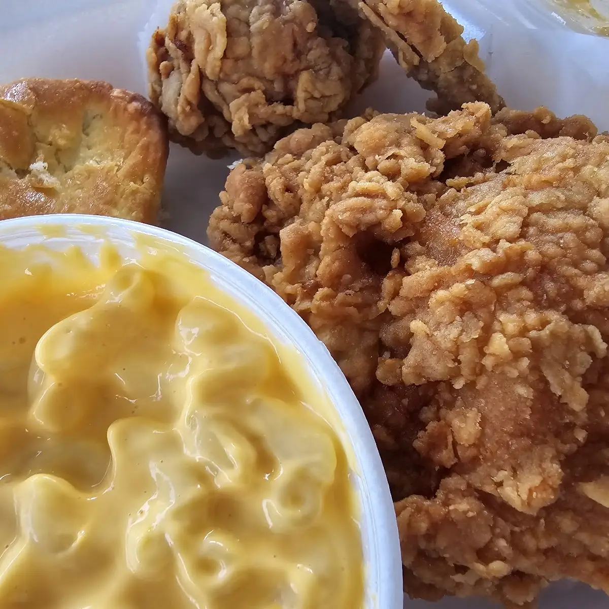 Crispy Fried Chicken Dinner