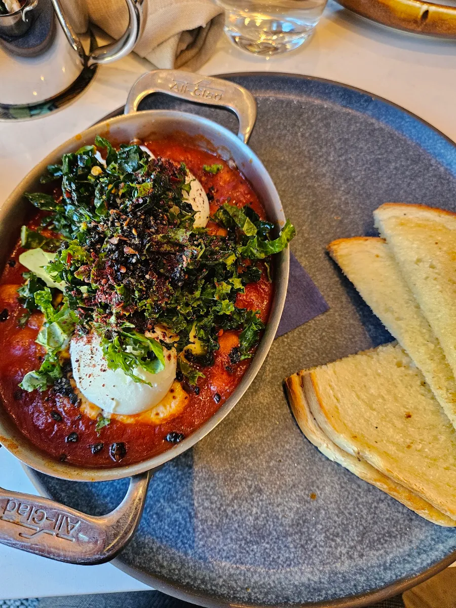 Shakshuka, The Courtney Room