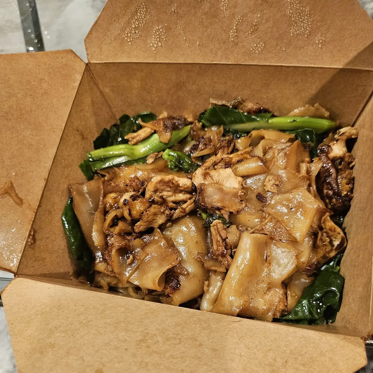Pad Kee Mao with Chicken