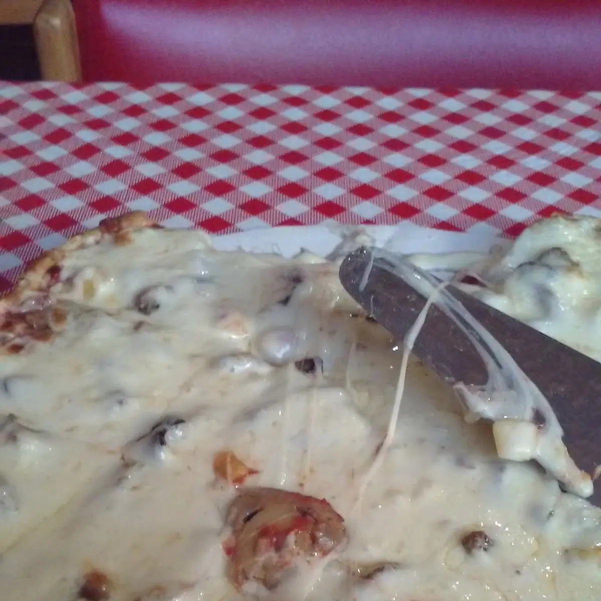 Alfredo Pizza