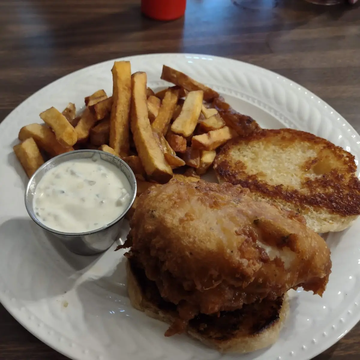 Fish Sandwich Combo