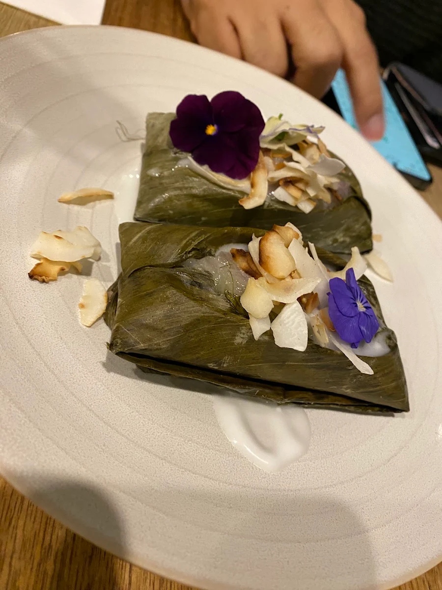 Banana Sticky Rice Wrapped in Banana Leaf, Bangkok Gang