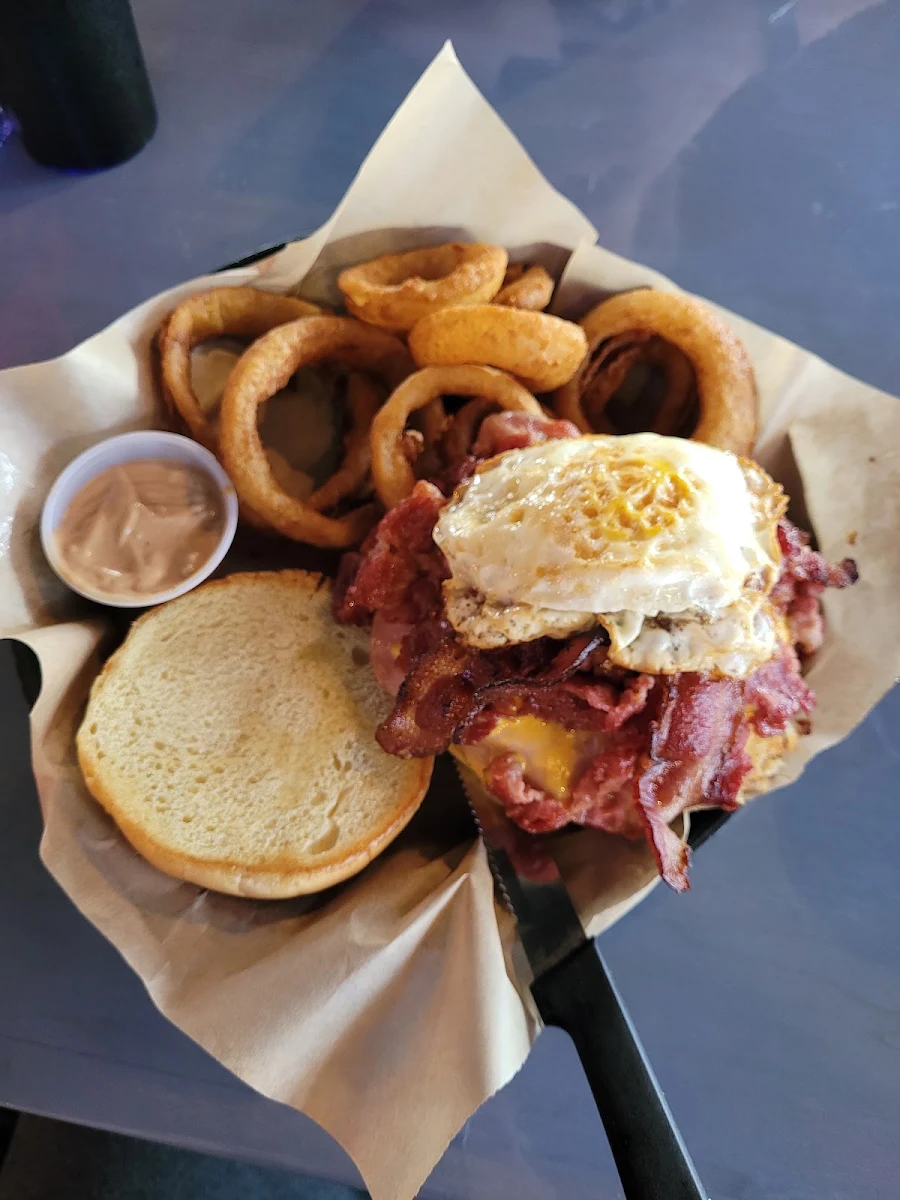 B a B B Burger