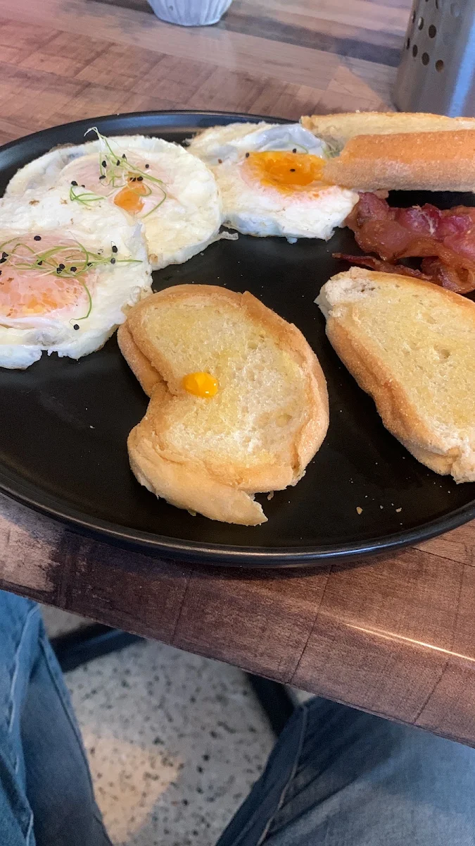Bacon Eggs and Toast