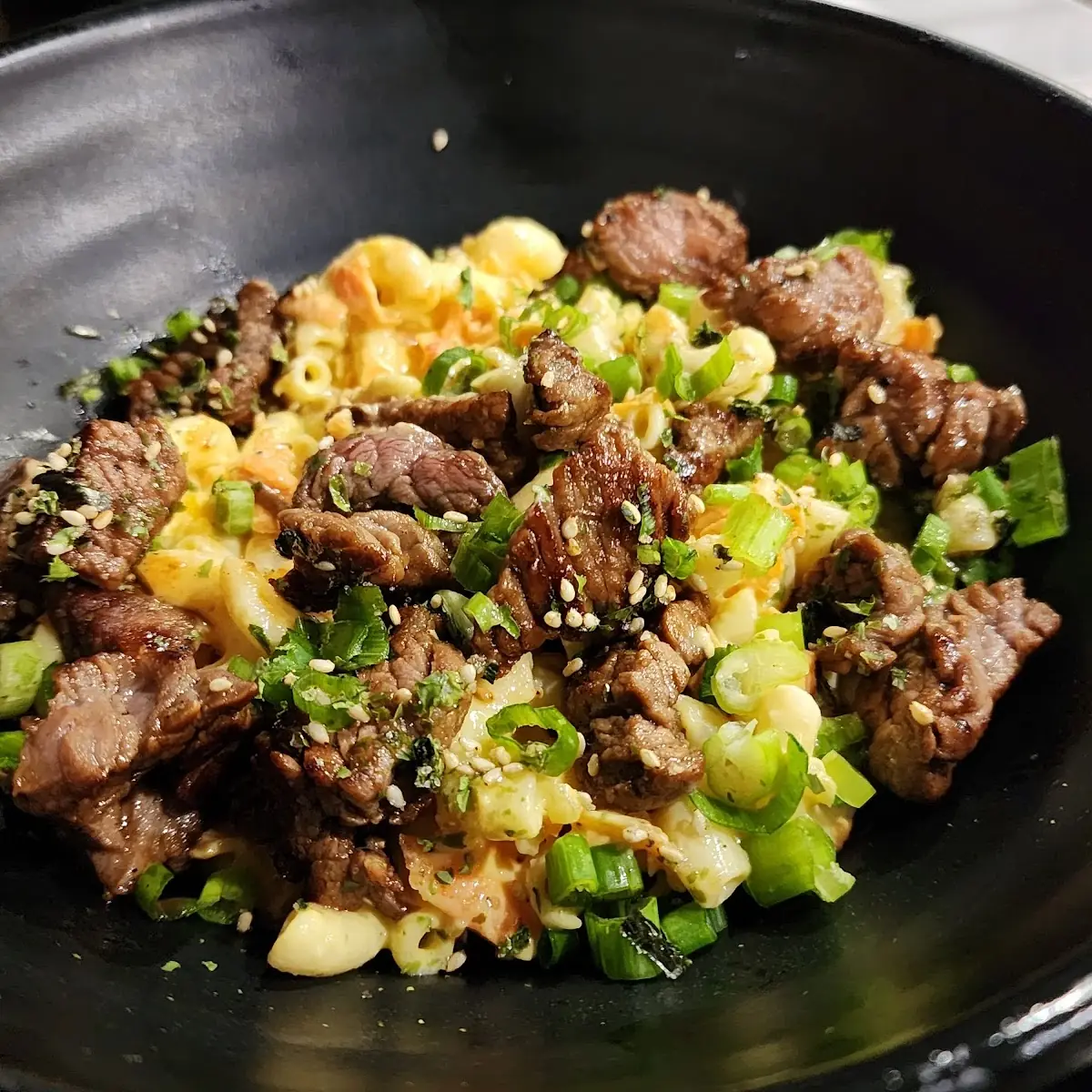 Hawaiian Mac and Cheese with Steak Bites