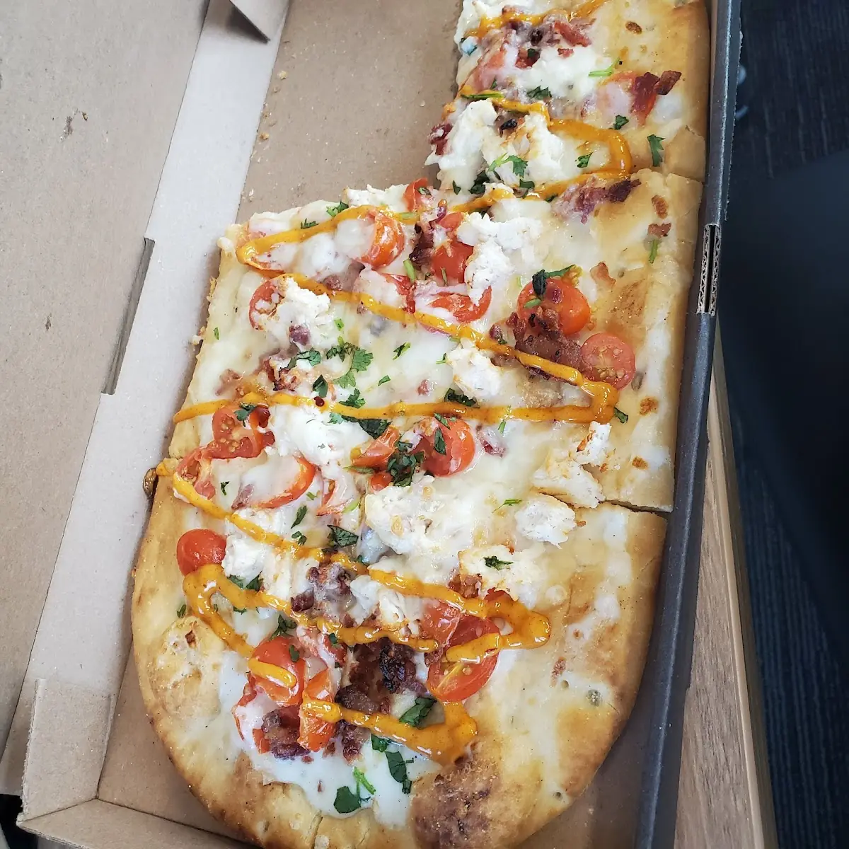 Chipotle Chicken and Bacon Flatbread Pizza