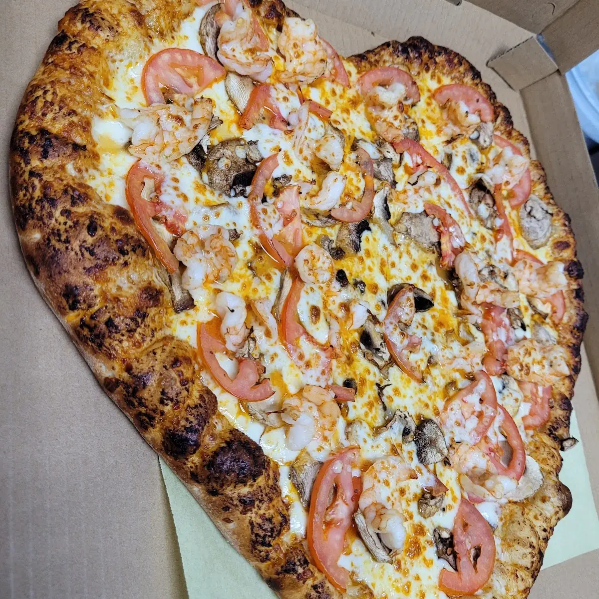 Tom Yam Chicken Pizza