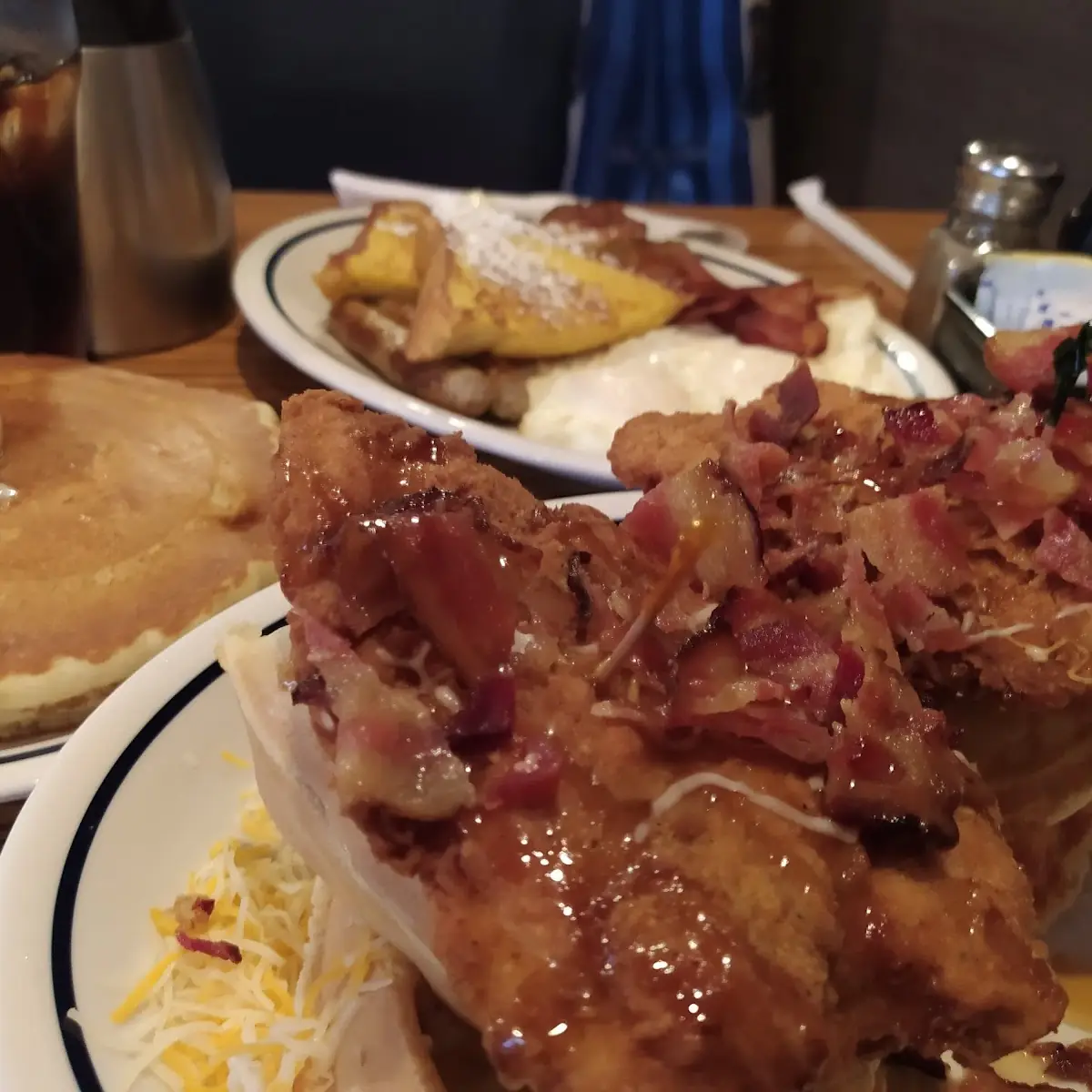 Chicken Bacon Chees Waffles