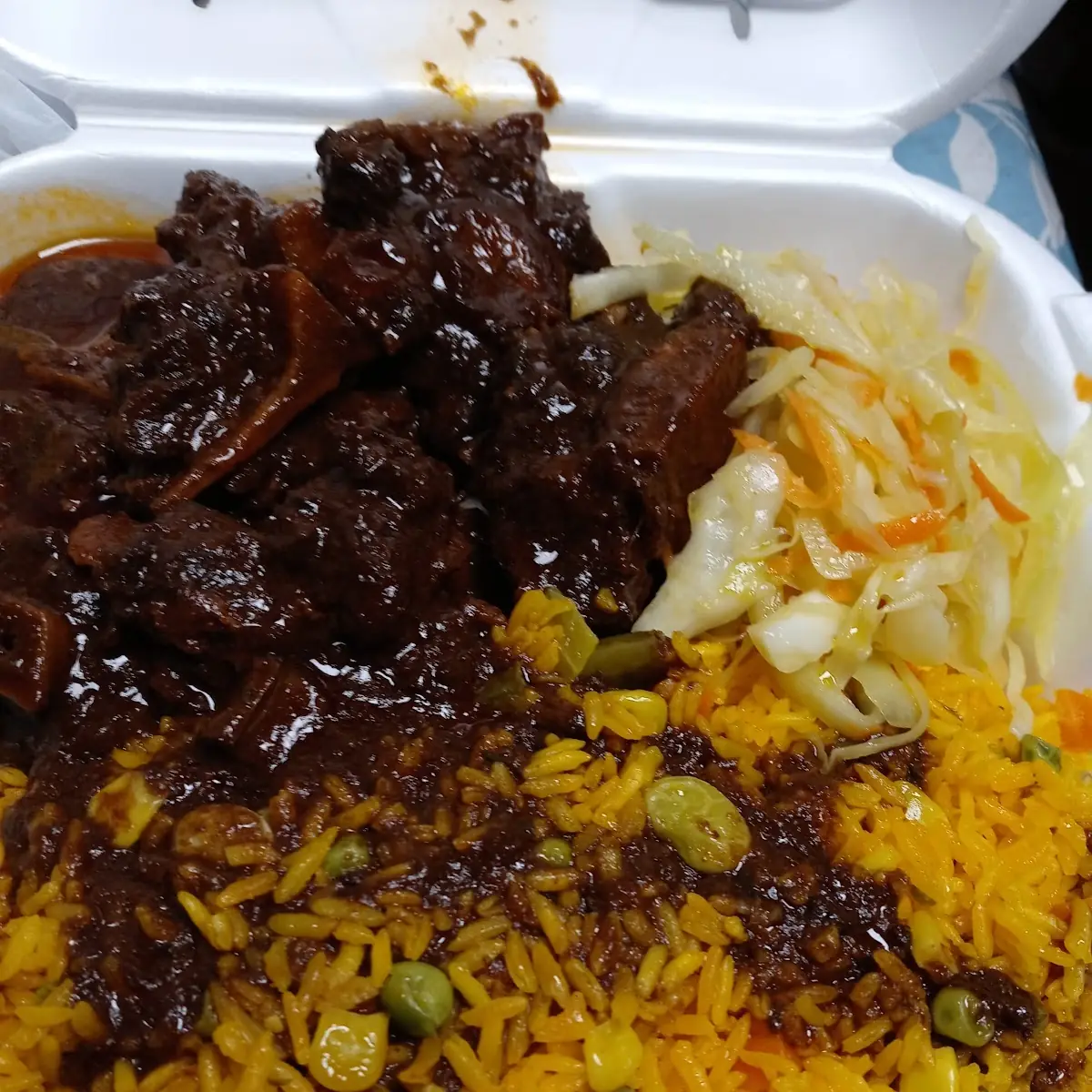 Oxtails w Yellow Rice & Cabbage