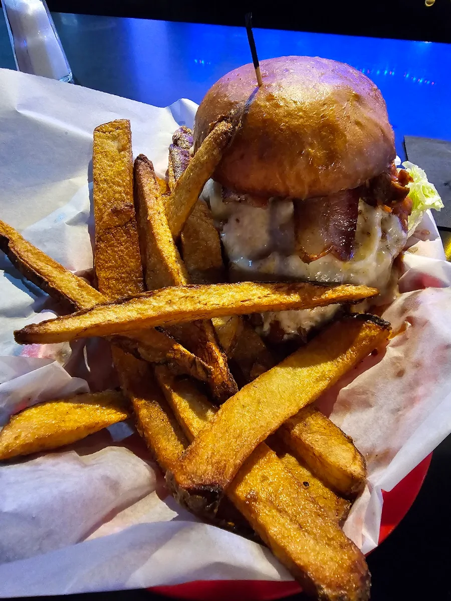 Buffalo Chicken Sandwich Combo