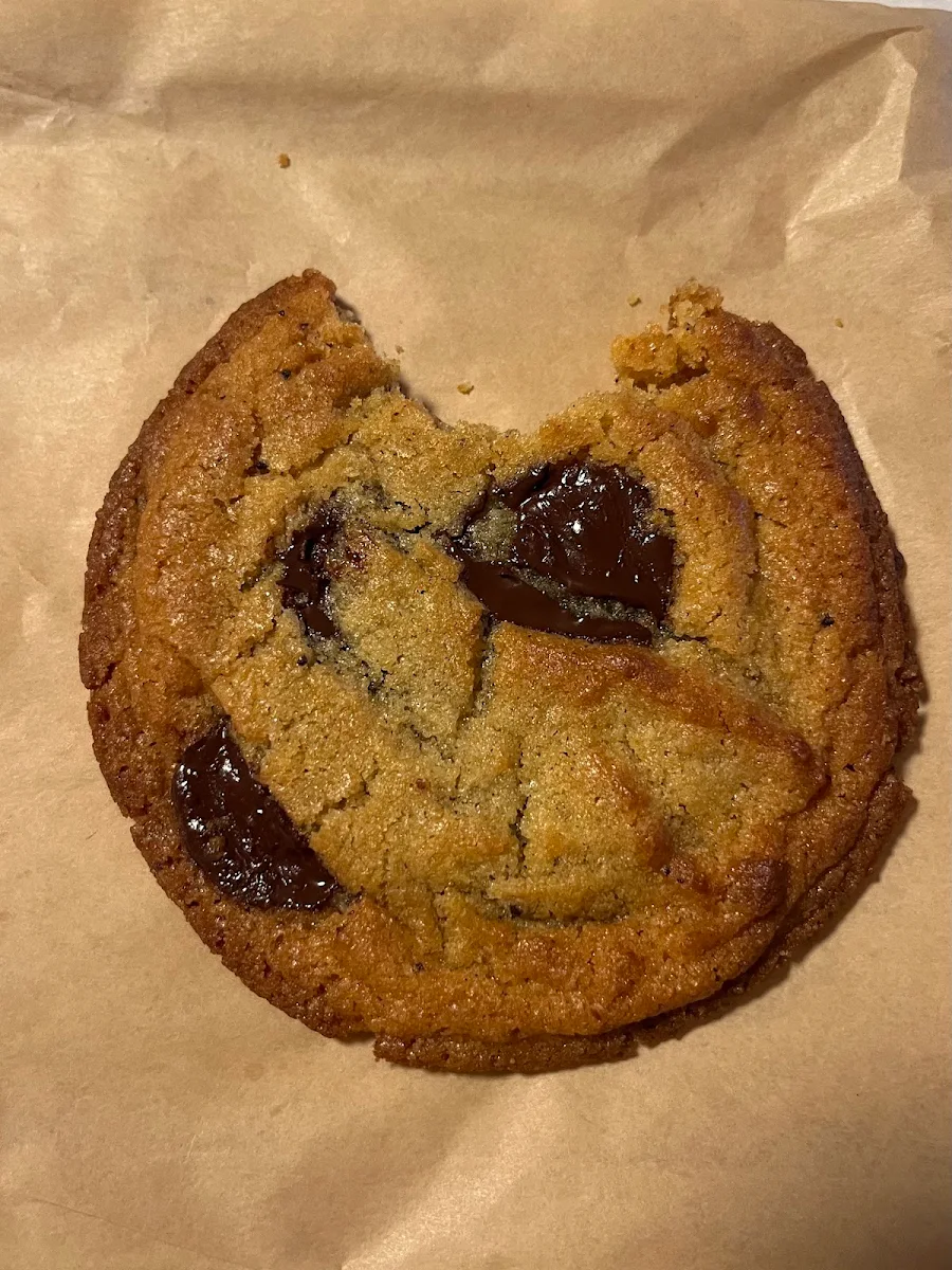 Chocolate Chip Cookie
