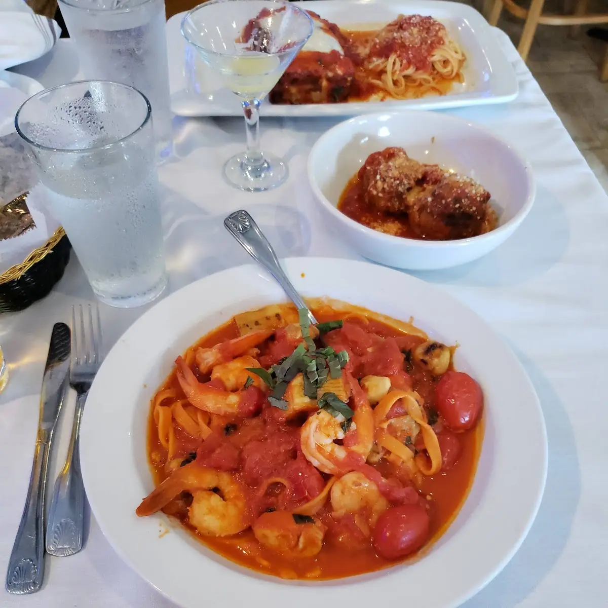 Red Pepper Linguini and Shrimp