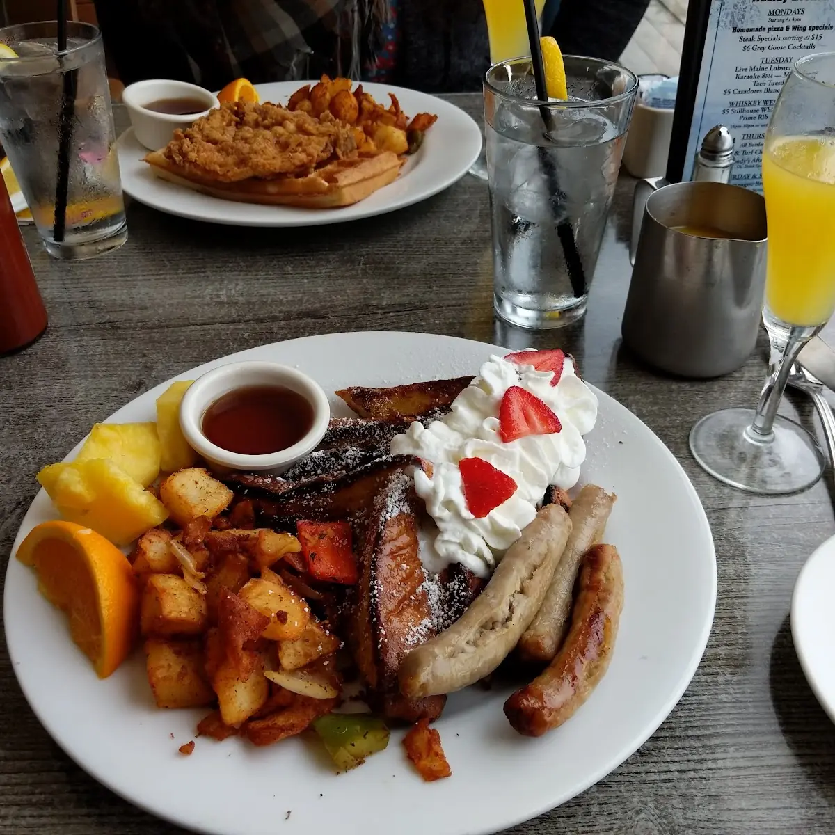 Woody's Big Brunch Wedge