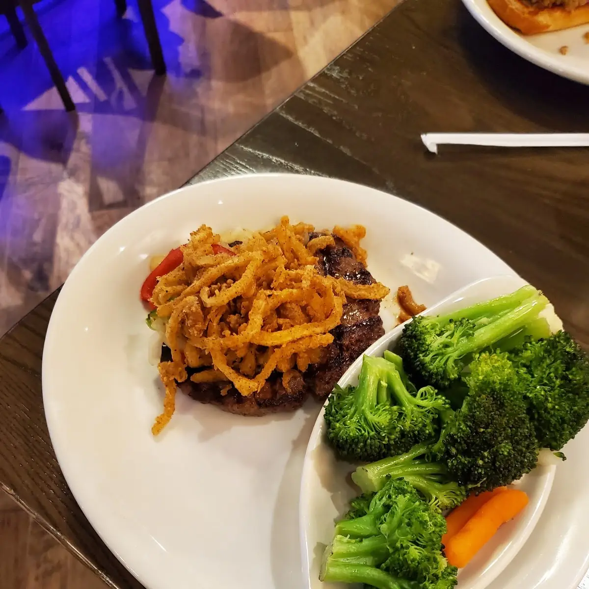 Chopped Sirloin Steamed Vegetables