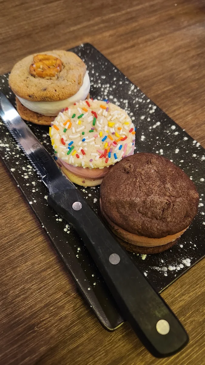 Ice Cream Sandwich