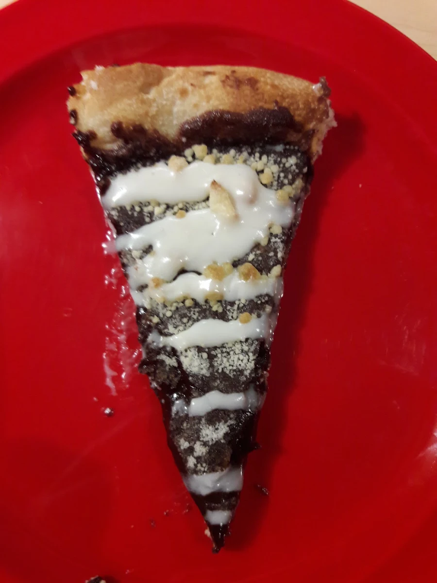 Bavarian Dessert Pizza