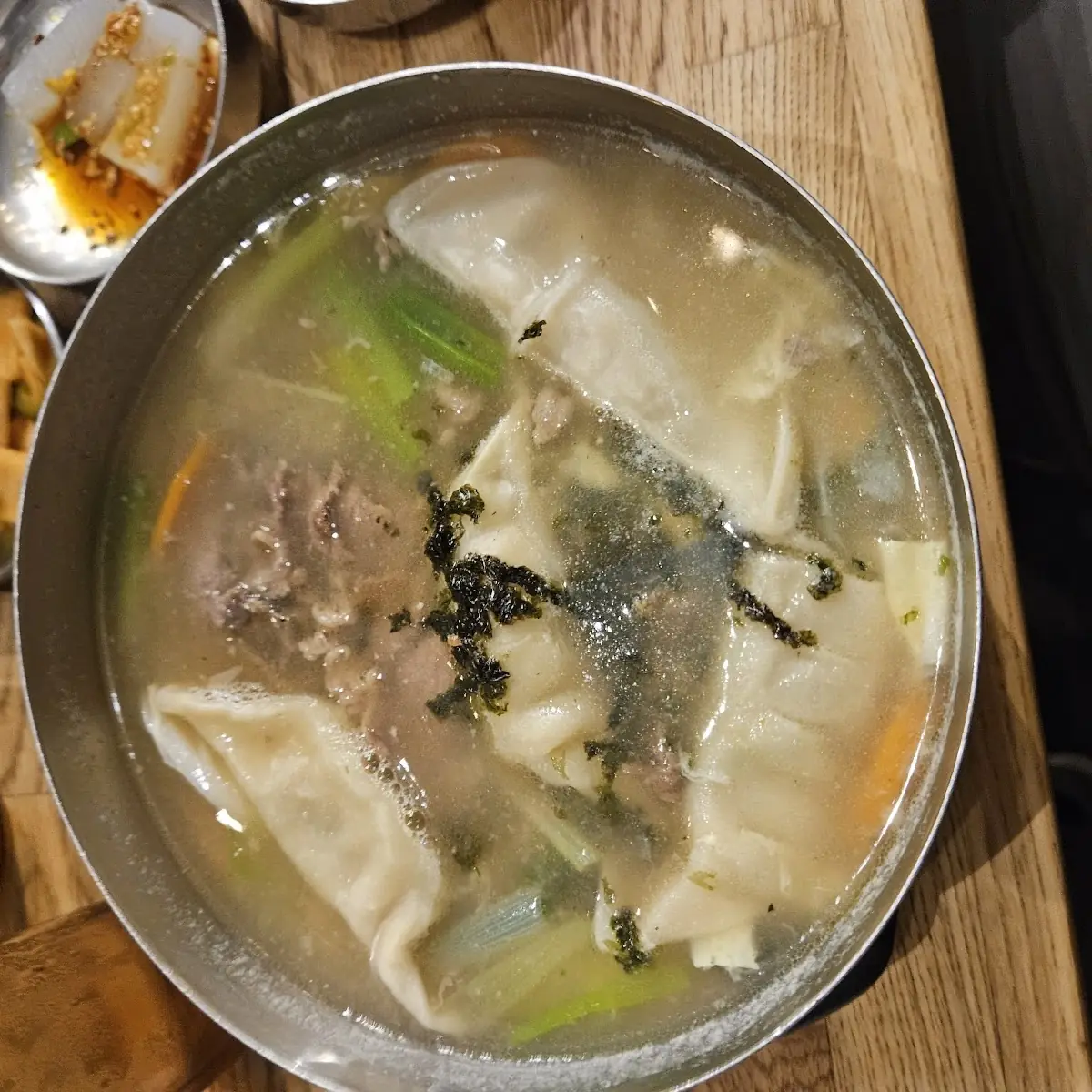Dumpling & Rice Cake Soup - Dduk Mandu Guk