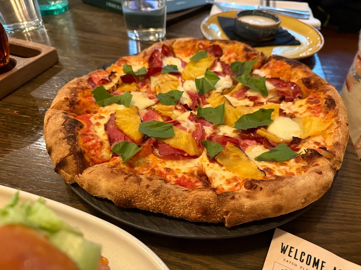 Big Kahuna Pizza
