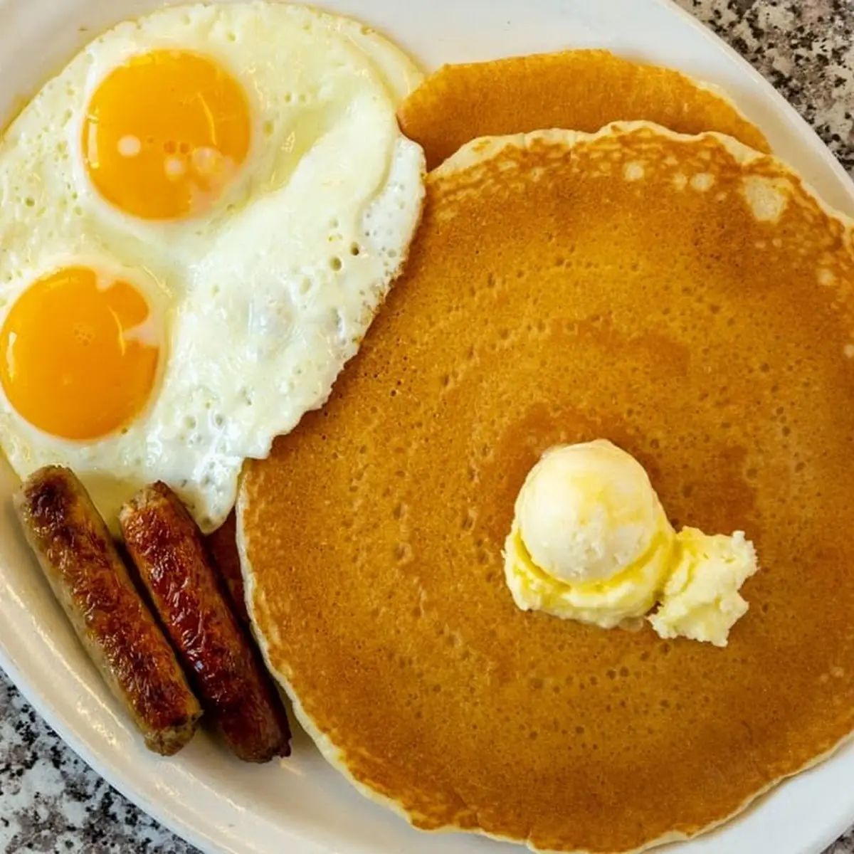 Bacon Eggs with Pancakes