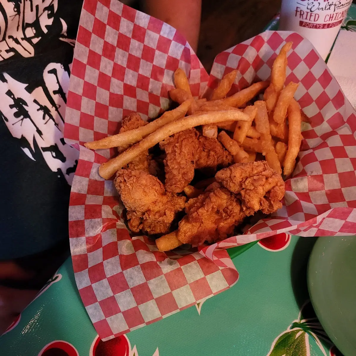 Kids Chicken Tender Basket 2