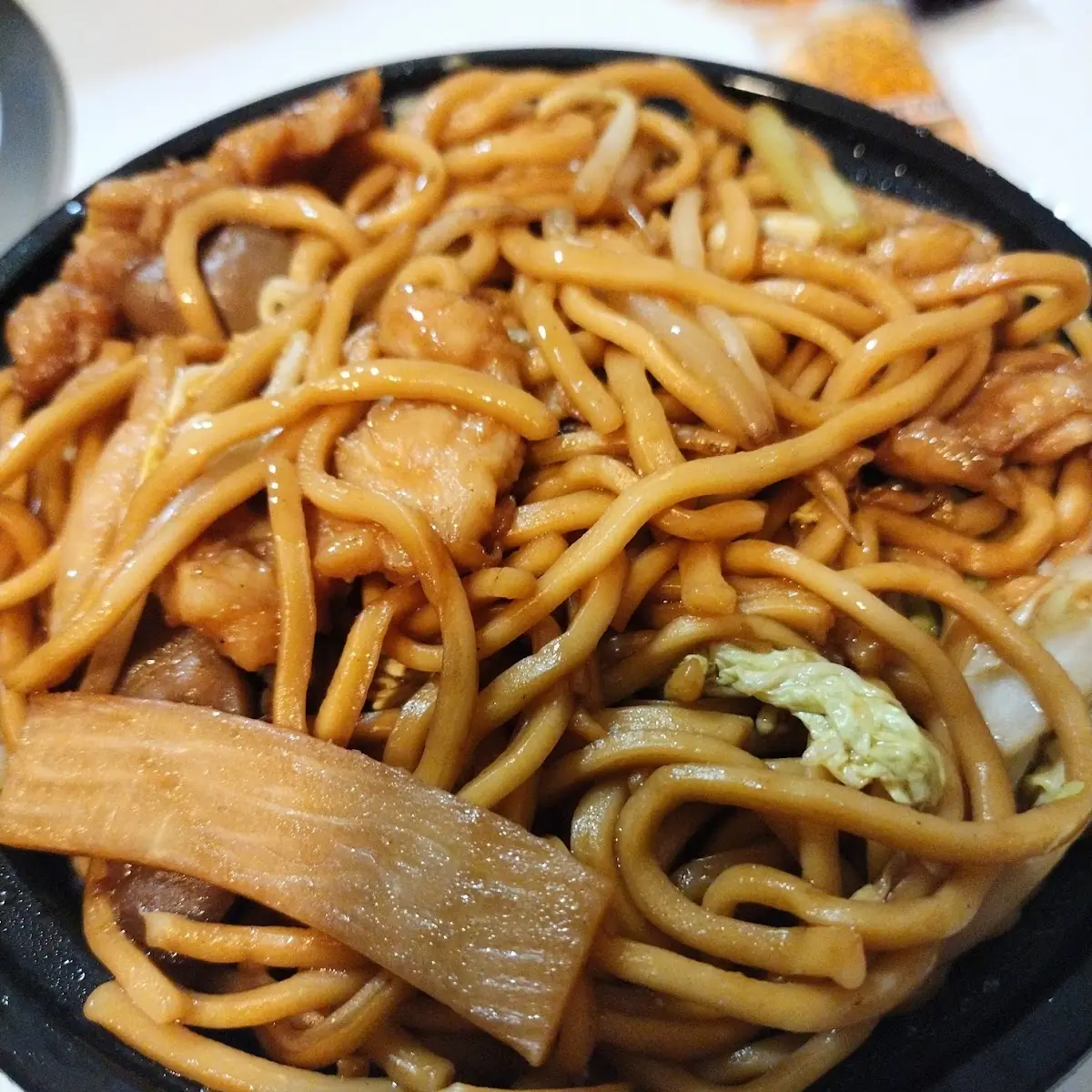Chicken Lo Mein Noodles