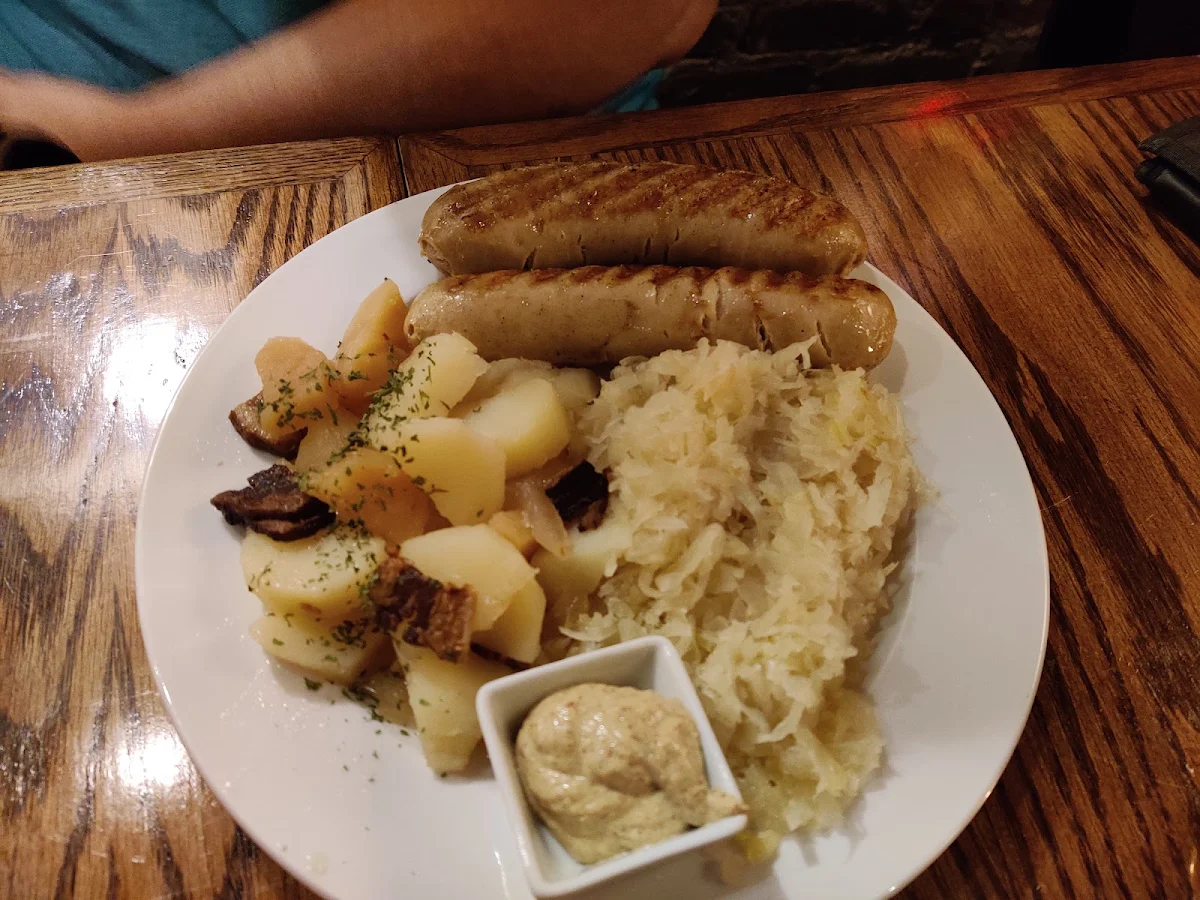 Bratwurst Plate