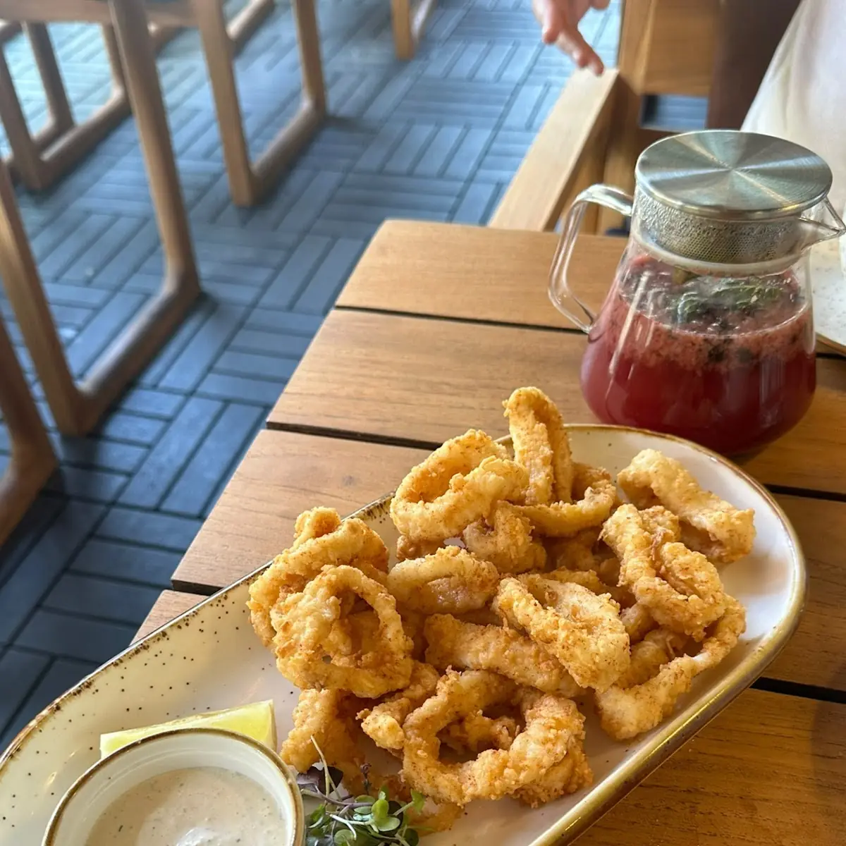 Fried Calamari Rings with Dipping Sauce