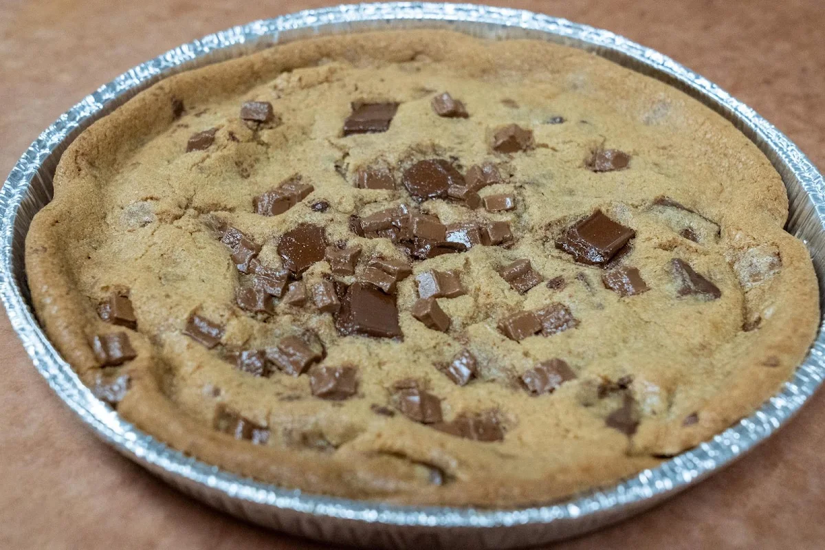 Big Chocolate Chip Cookie