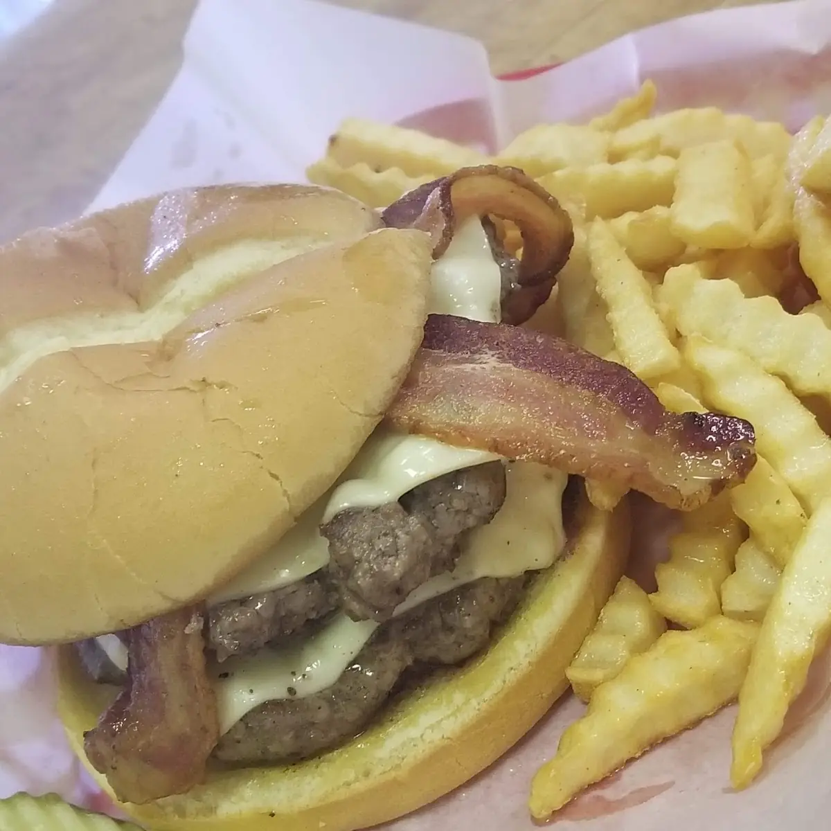 Bacon Swiss Cheeseburger